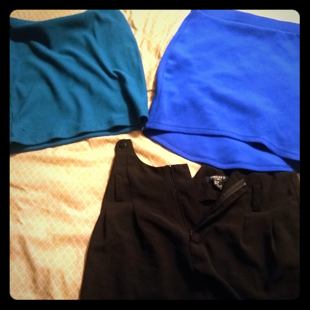 FOREVER 21 Skirts/short‼️‼️